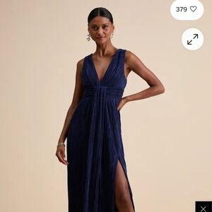 Lulu's Melitta Navy Plunging V-Neck Pleated Maxi Dress